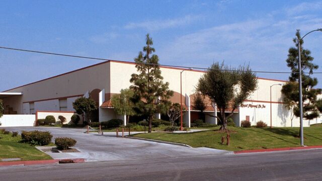 6340ad8b317ef93194bf3d52_full-building-image-1