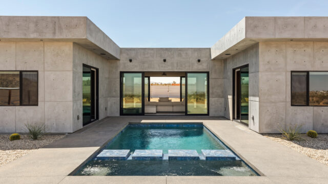 581BEE69-F306-4181-95F5-00949EB30B7F