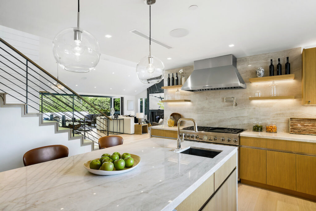 030_690_Via_Santa_Ynez_350