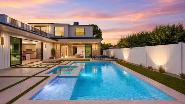 16728-Morrison-St-.Backyard-